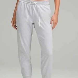 Lululemon Women’s Soft Jersey Classic-Fit Jogger